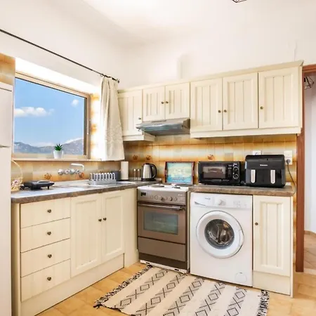 Acropolis Sea View Apartment *